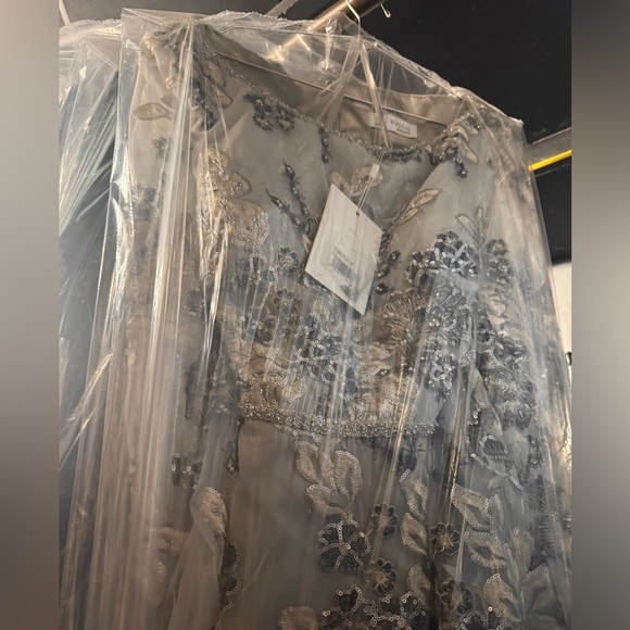 Mac Duggal
A-Line Gown - Picture 6 of 6